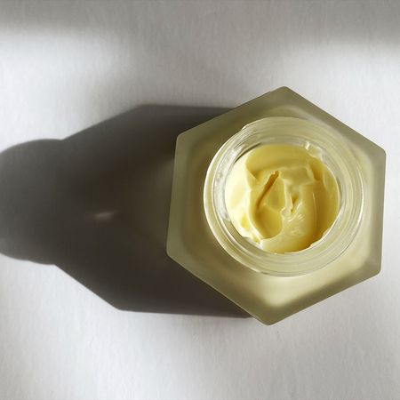 Farmacy Beauty's Honey Halo Ceramide Face Moisturizer Gave Me Dreamy, Dewy Skin