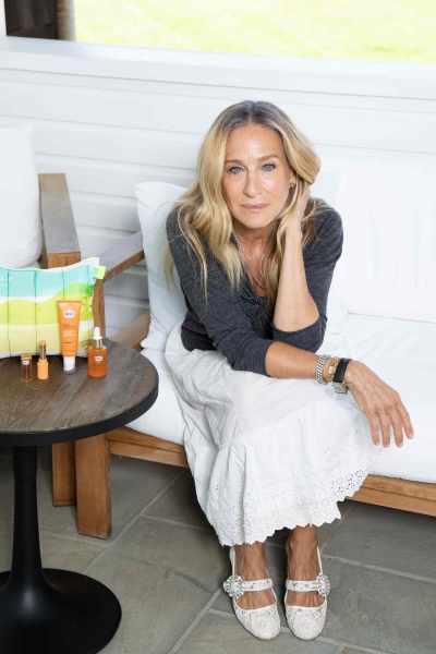 Sarah Jessica Parker Uses This $30 Anti-Aging Moisturizer Every Day (And Night)